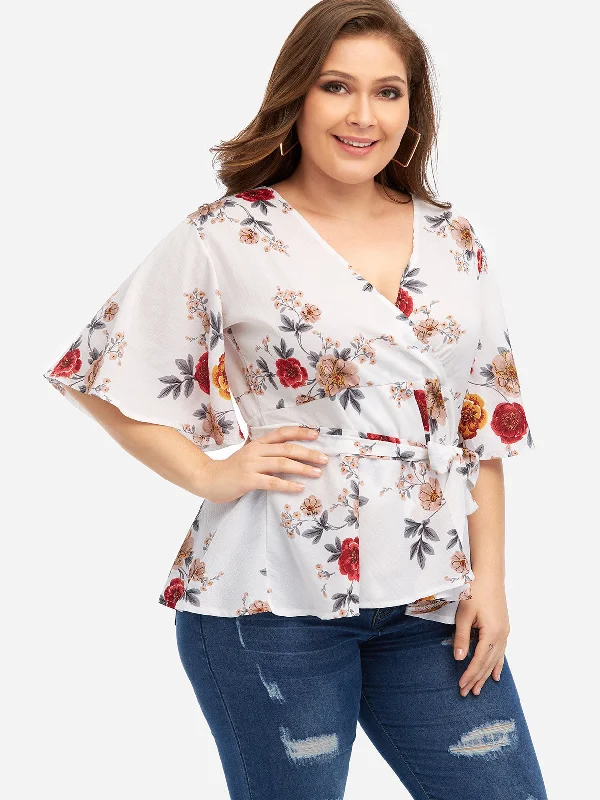 OEM ODM V-Neck Floral Print Half Sleeve White Plus Size Tops